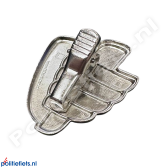 BOA Insigne 35 mm met verticale knijper