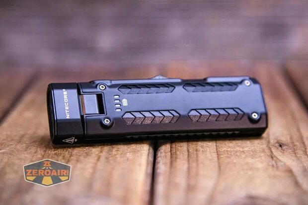 Nitecore EDC09