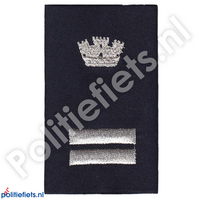 BOA (Leidinggevende) 2 Balk met stedekroon boven Schouderschuifpassanten BOA (Leidinggevende) 2 Balk met stedekroon boven Schouderschuifpassanten